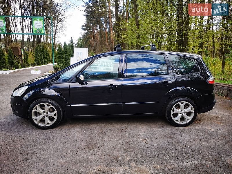 Минивэн Ford S-Max 2006 в Хмельнике