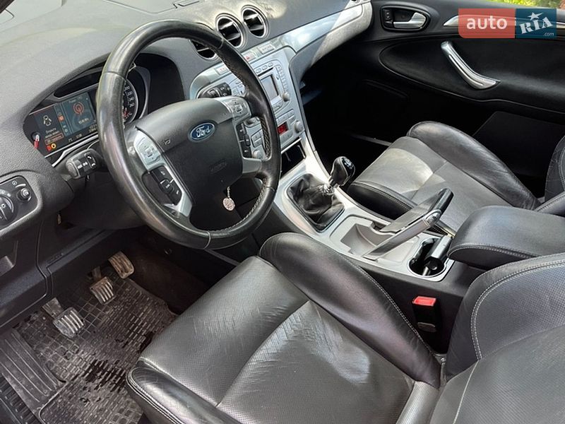 Минивэн Ford S-Max 2008 в Николаеве
