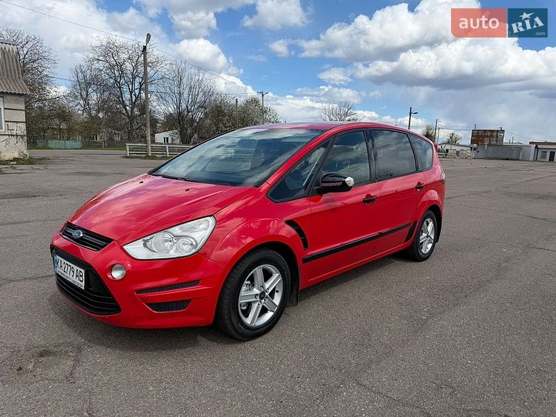 Ford S-Max 2013
