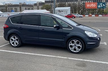 Мінівен Ford S-Max 2014 в Южному