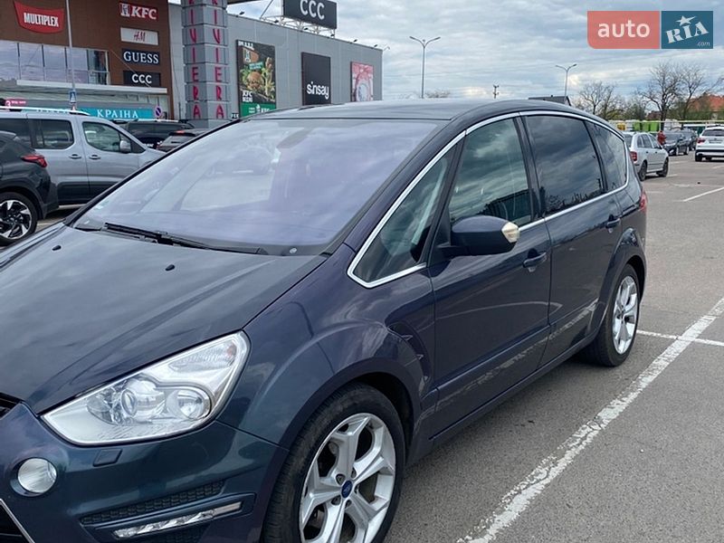 Мінівен Ford S-Max 2014 в Южному
