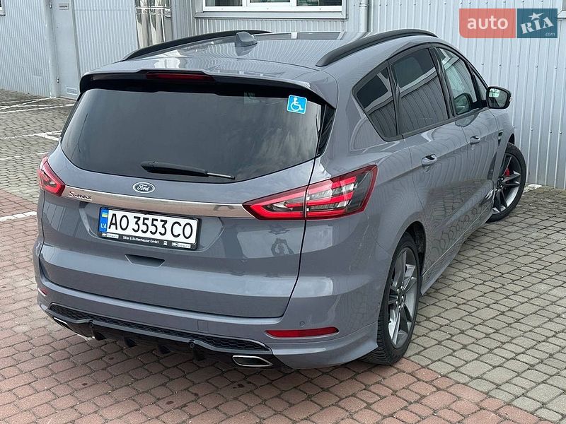 Минивэн Ford S-Max 2019 в Мукачево