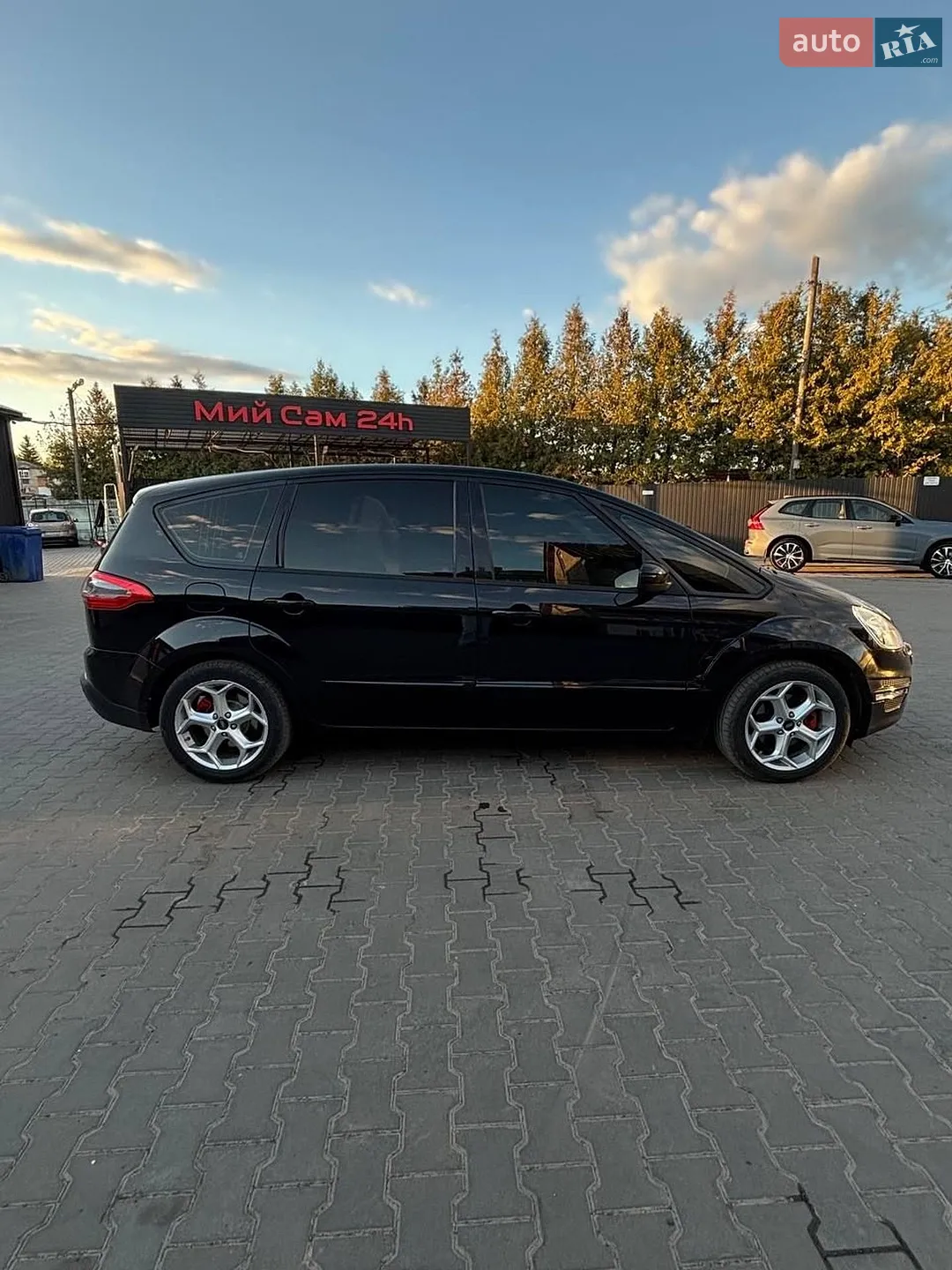 2011 Ford S-MAX - мініатюра 11