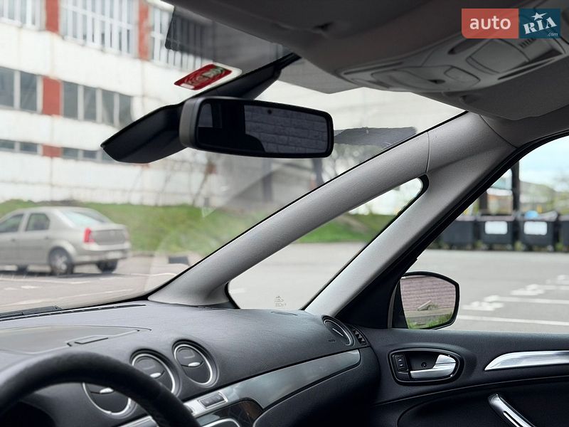 Минивэн Ford S-Max 2012 в Ровно