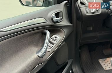 Минивэн Ford S-Max 2012 в Ровно