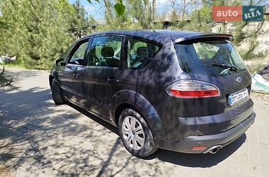 Минивэн Ford S-Max 2008 в Черноморске