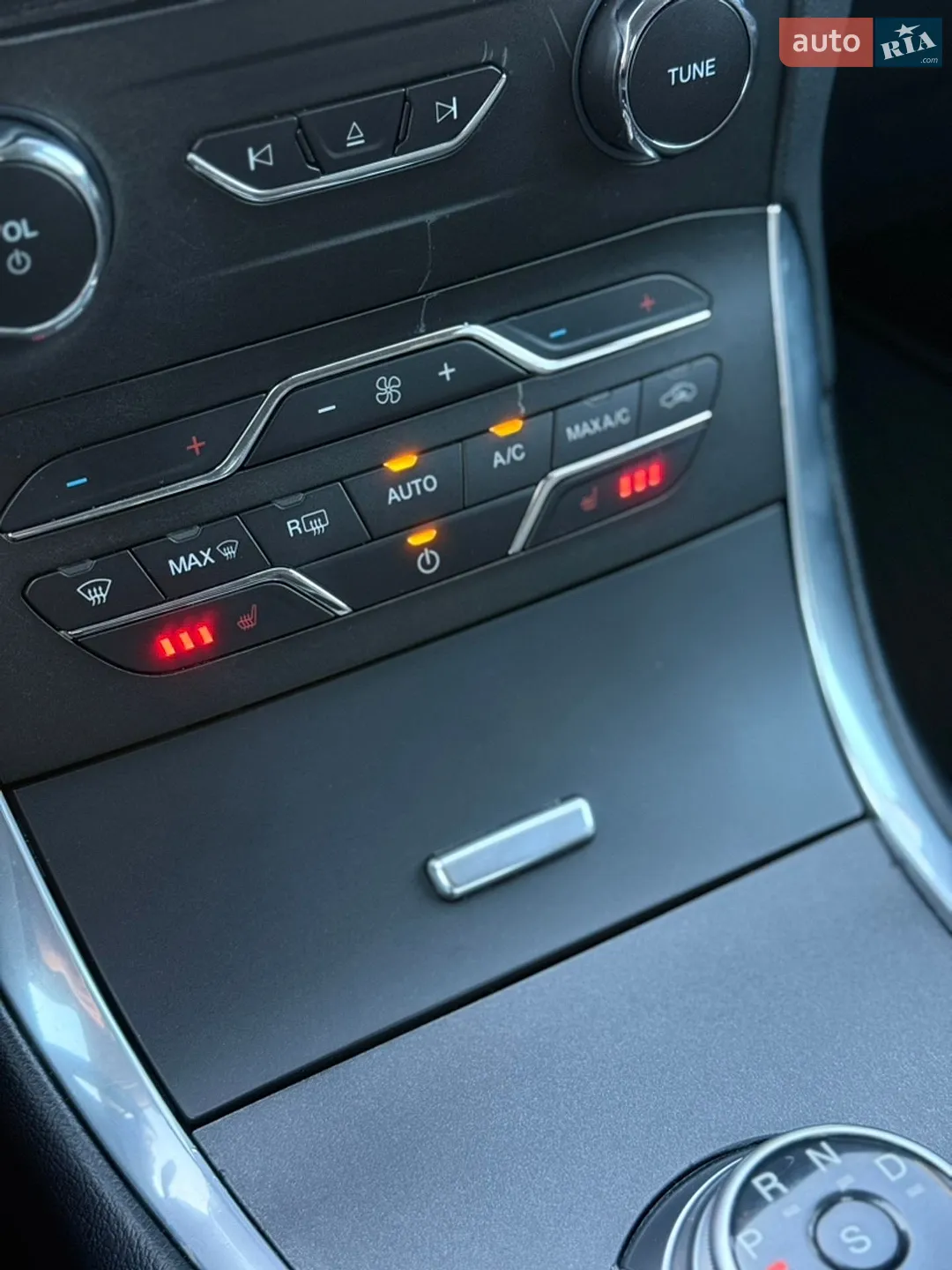 2021 Ford S-MAX - мініатюра 32