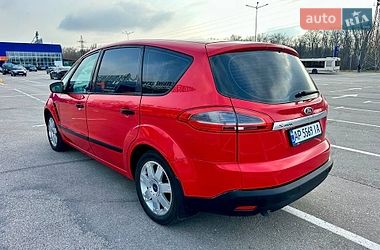 Минивэн Ford S-Max 2012 в Запорожье