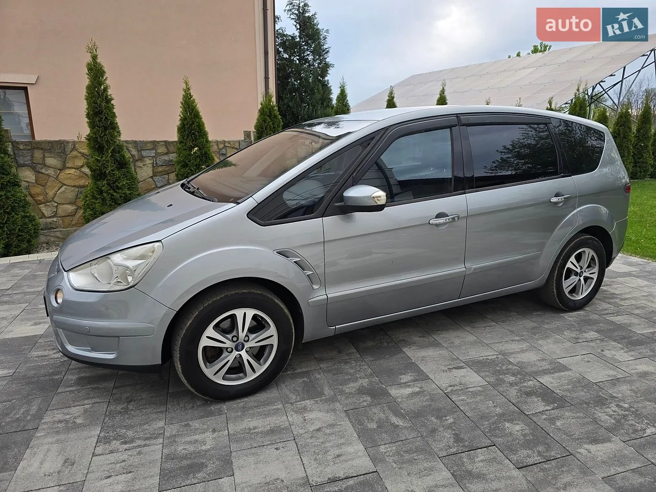 2010 Ford S-MAX - мініатюра 14