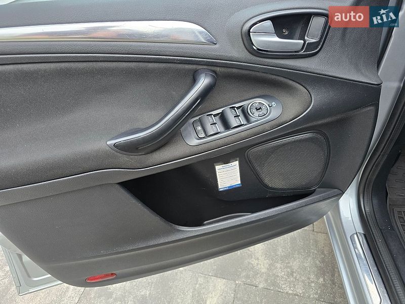 Минивэн Ford S-Max 2009 в Ивано-Франковске
