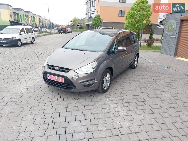 Минивэн Ford S-Max 2012 в Ивано-Франковске