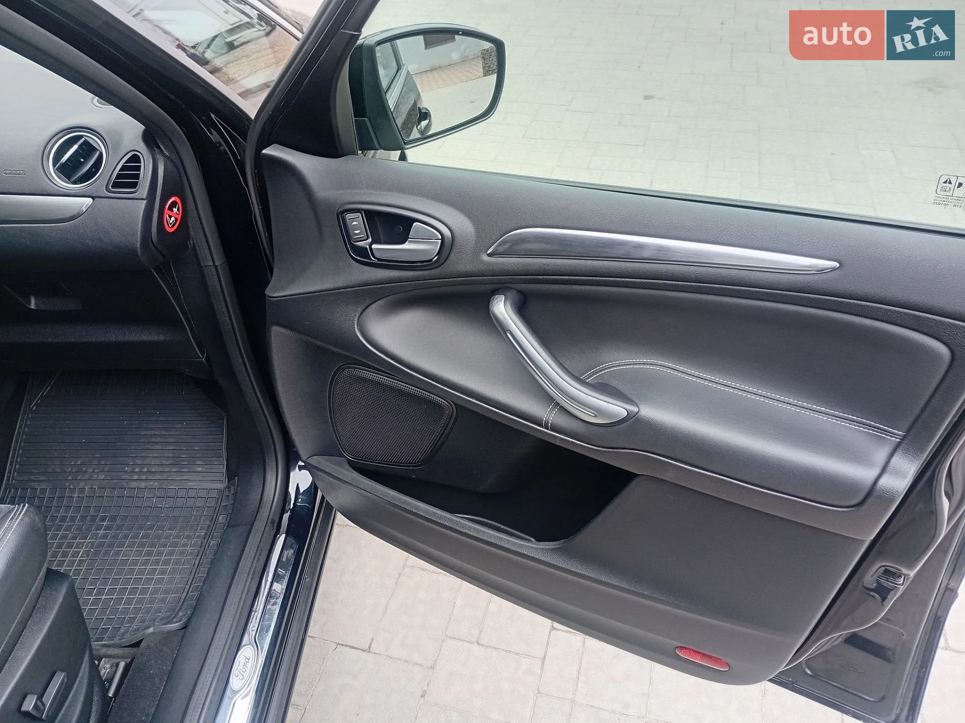 2011 Ford S-MAX - мініатюра 12