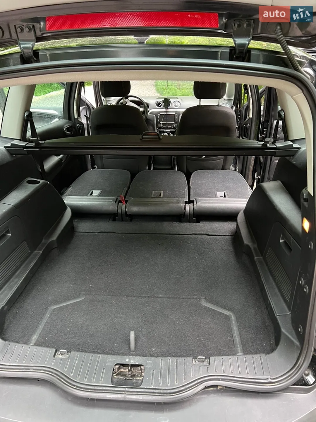 2012 Ford S-MAX - мініатюра 17