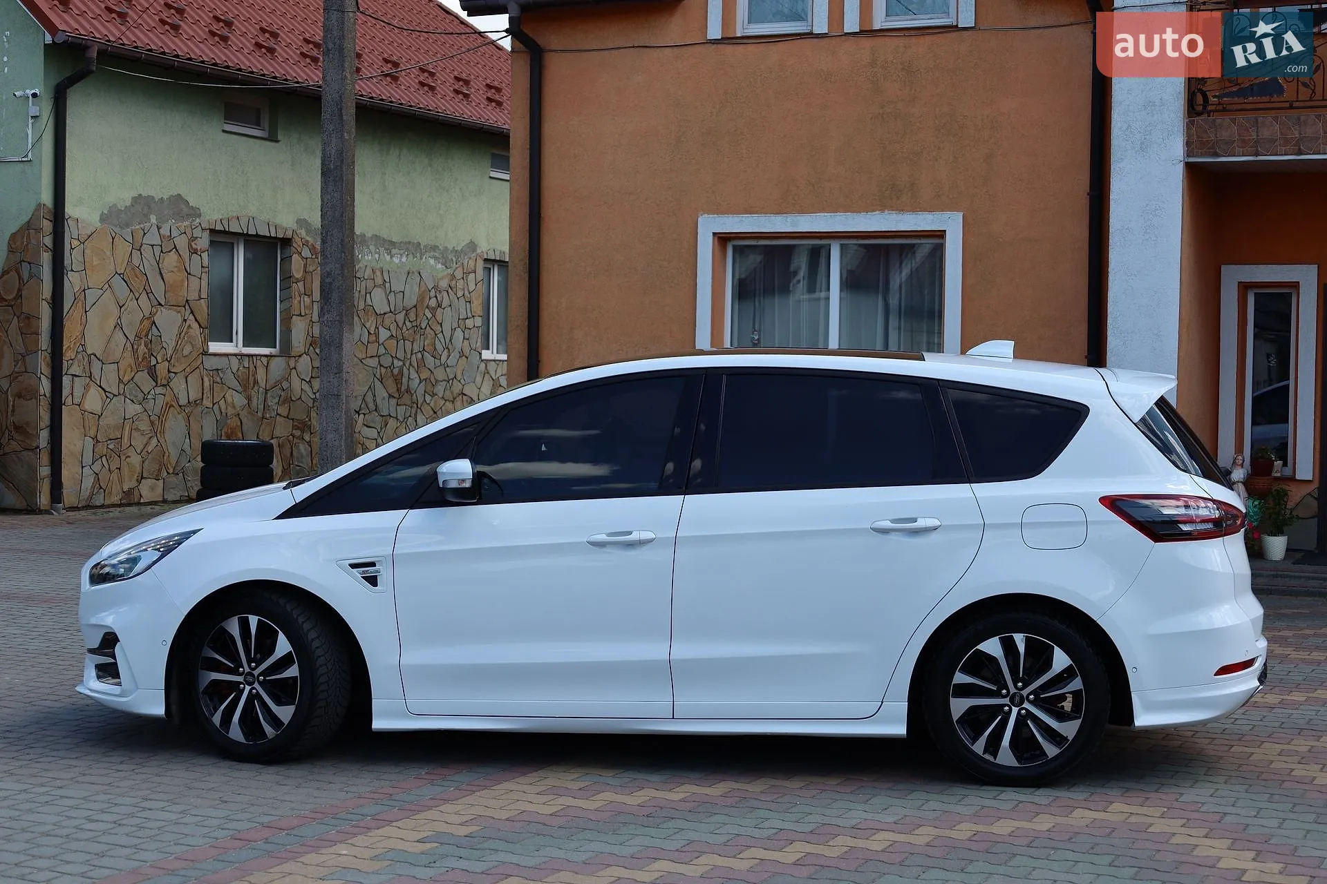 2020 Ford S-MAX - мініатюра 13