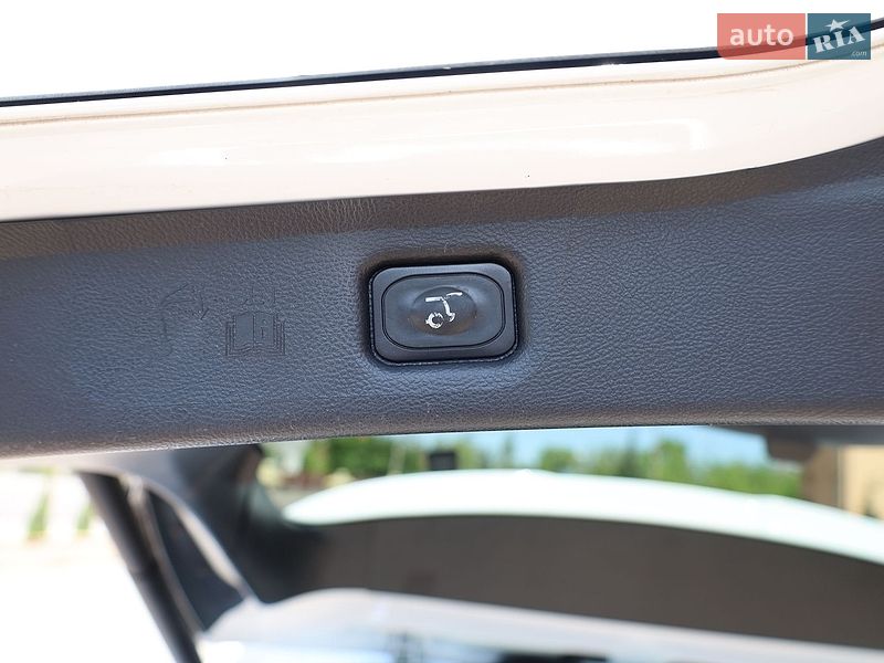 Мінівен Ford S-Max 2020 в Самборі