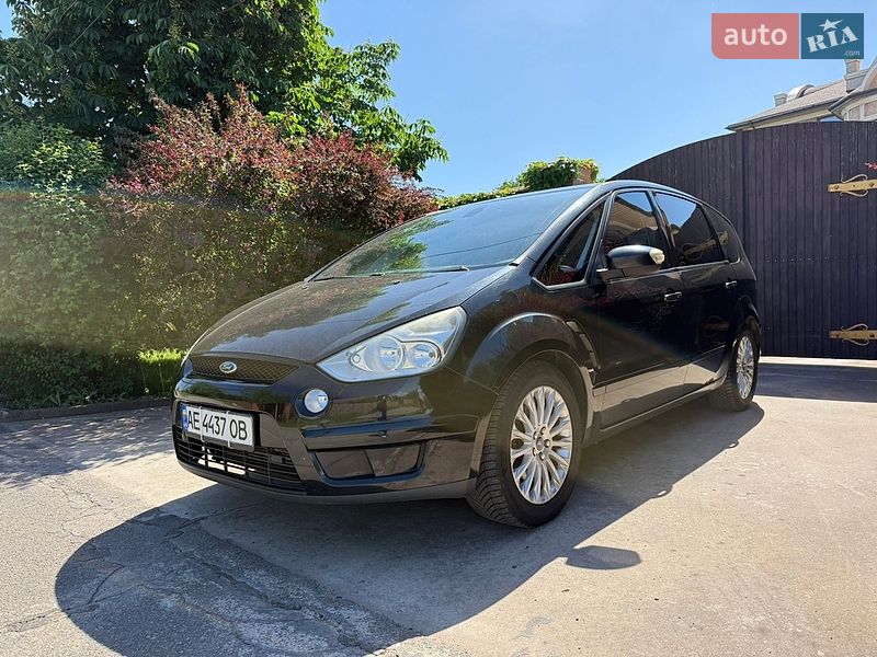 Минивэн Ford S-Max 2008 в Кривом Роге