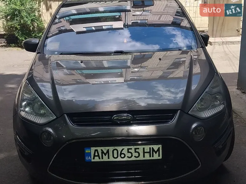 Ford S-Max 2011
