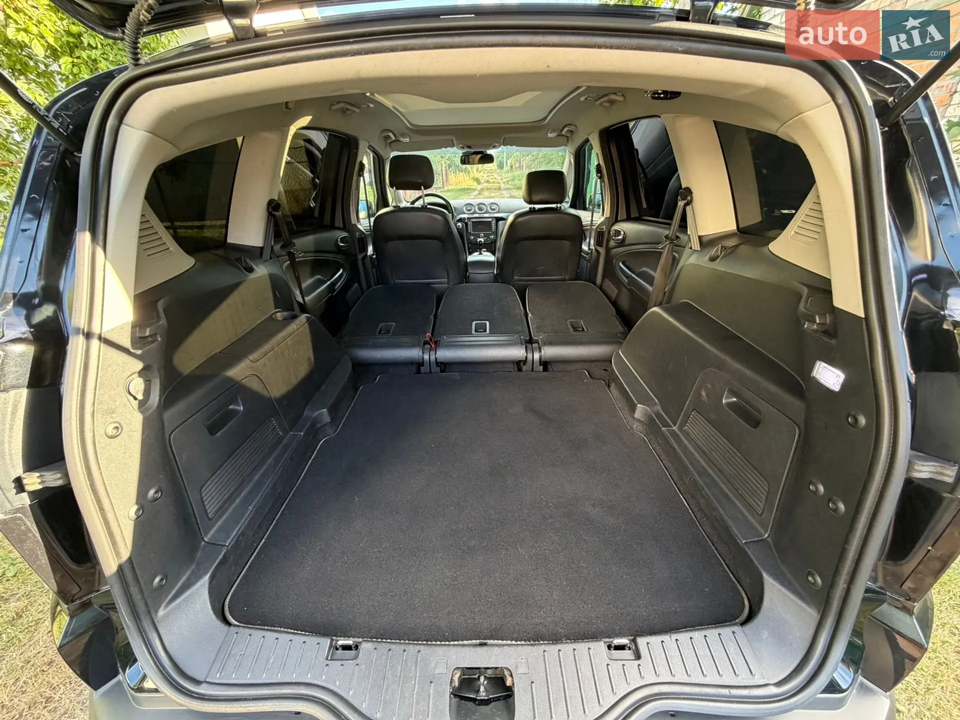 2012 Ford S-MAX - мініатюра 18