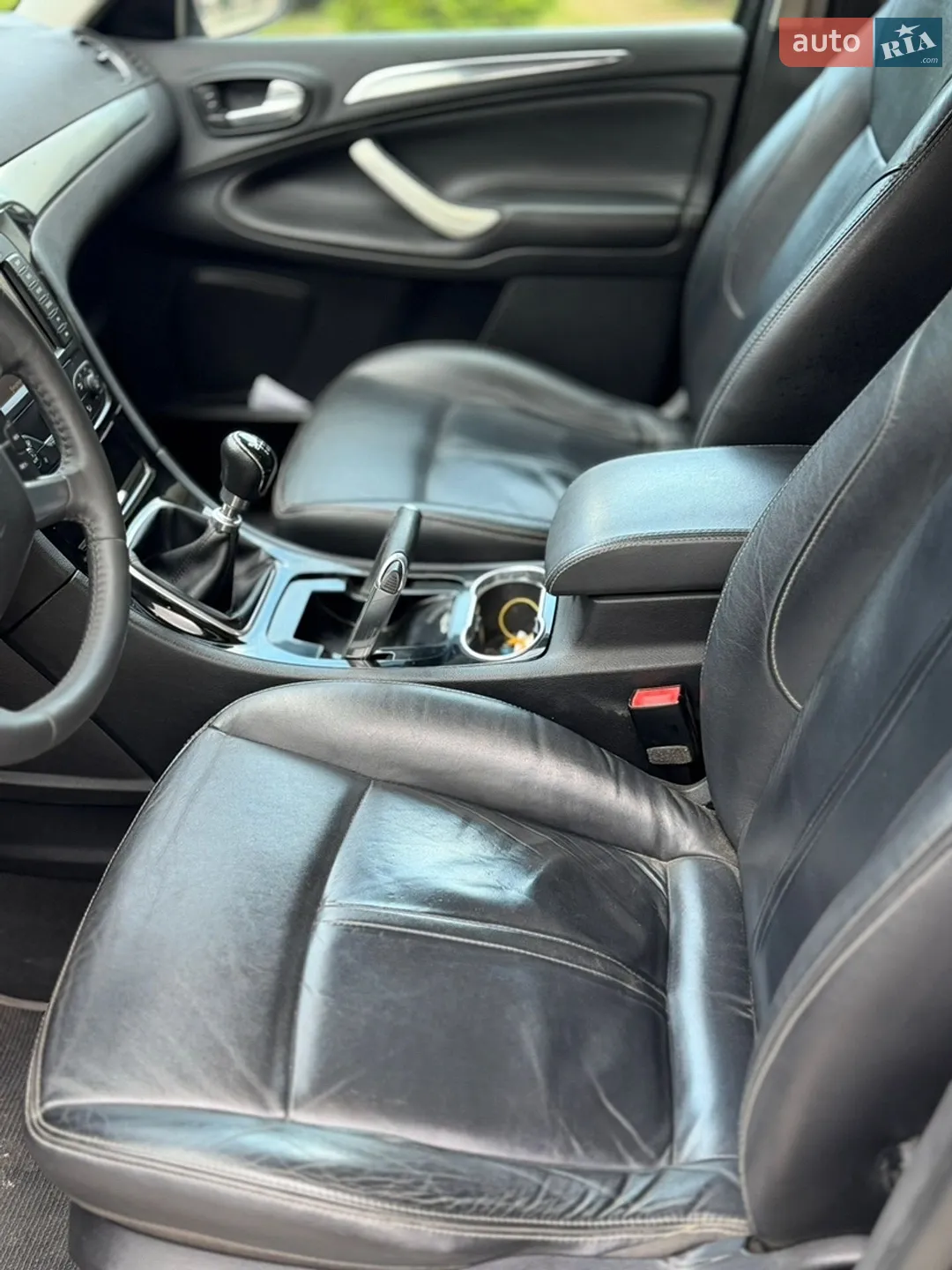 2011 Ford S-MAX - мініатюра 17