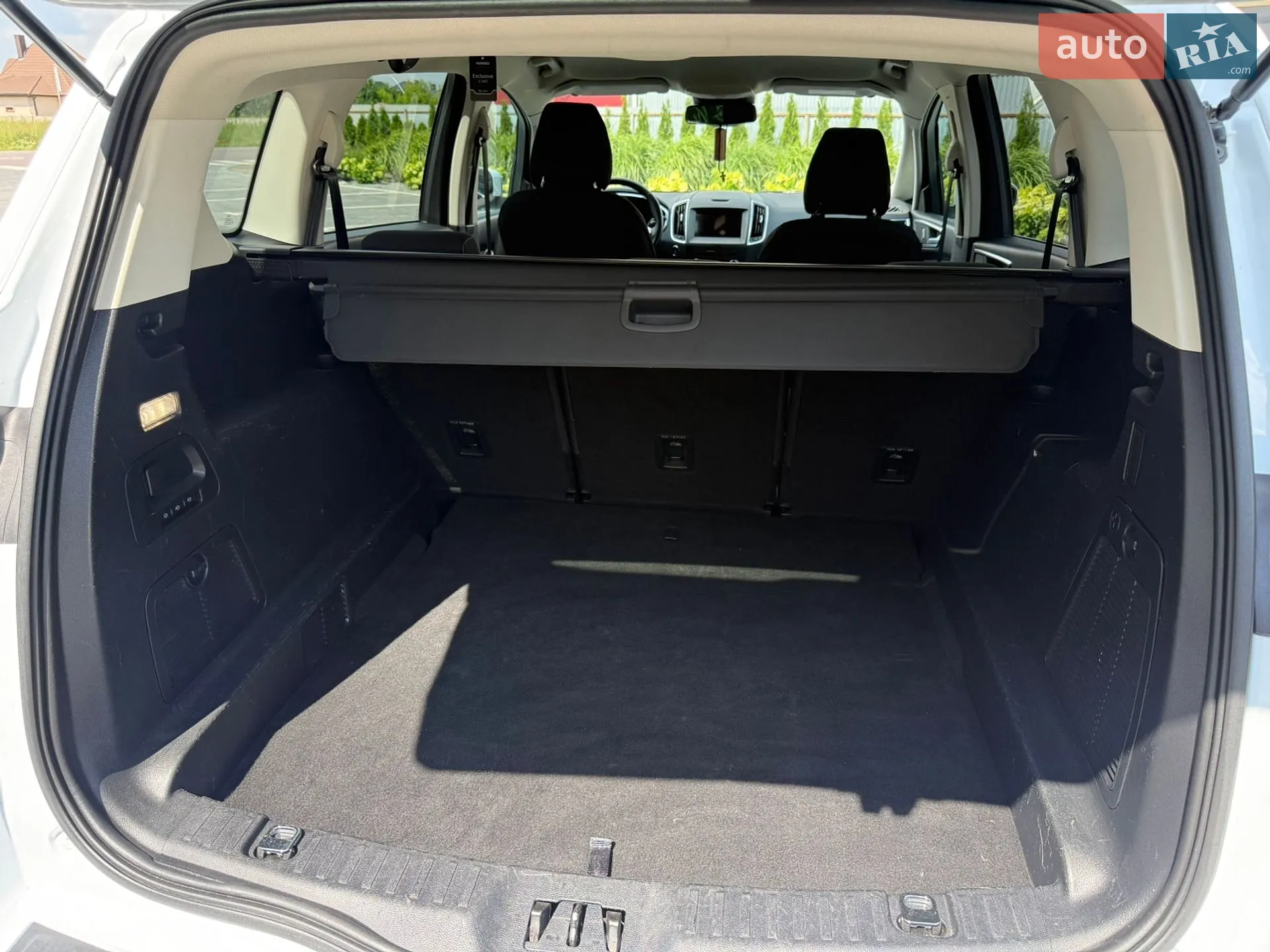 2021 Ford S-MAX - мініатюра 32