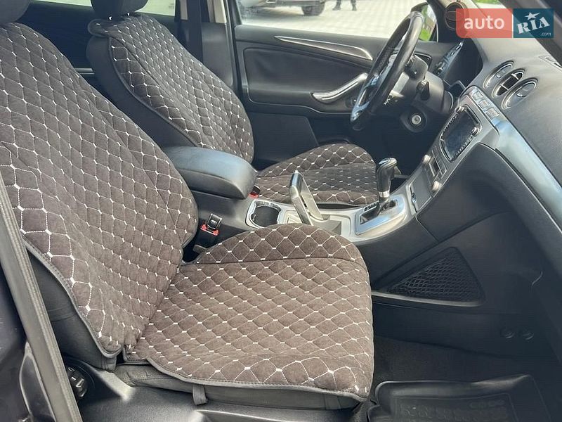 Мінівен Ford S-Max 2008 в Чернівцях