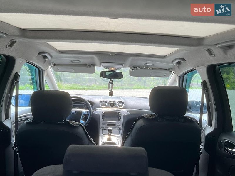 Мінівен Ford S-Max 2008 в Чернівцях