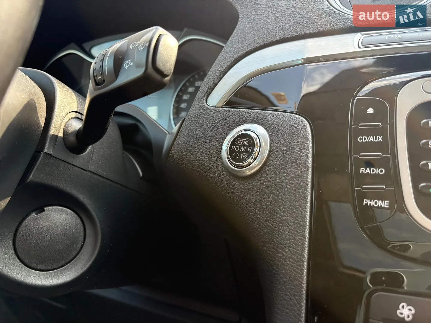 2013 Ford S-MAX - мініатюра 27