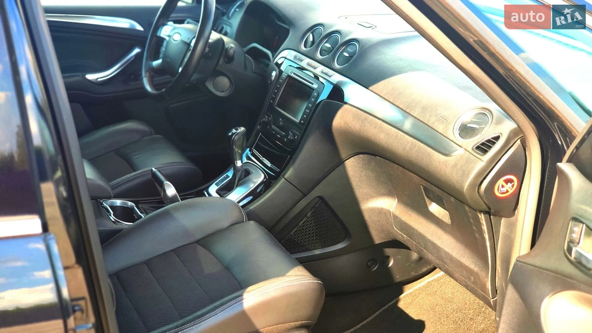 2014 Ford S-MAX - мініатюра 19