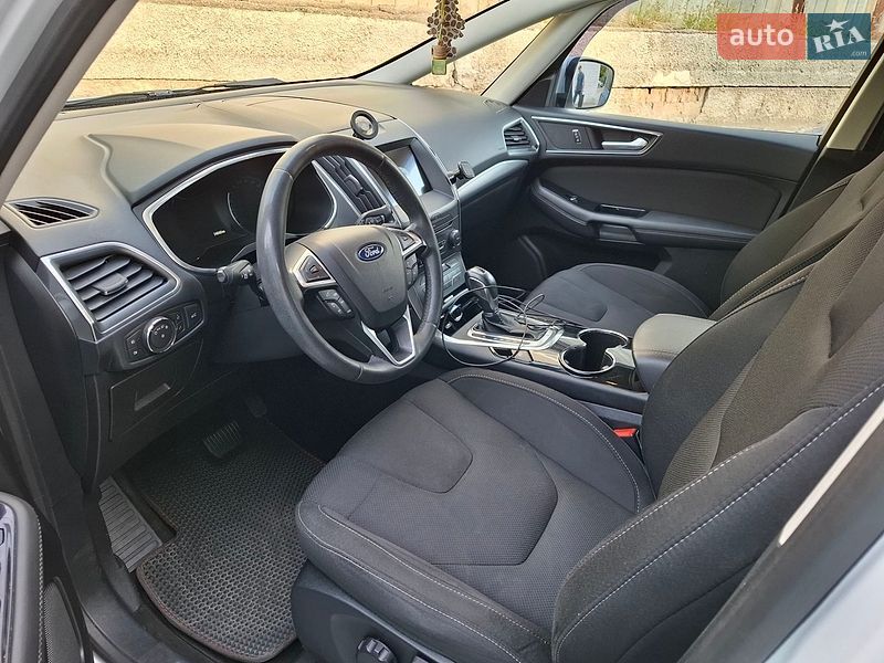 Минивэн Ford S-Max 2016 в Одессе