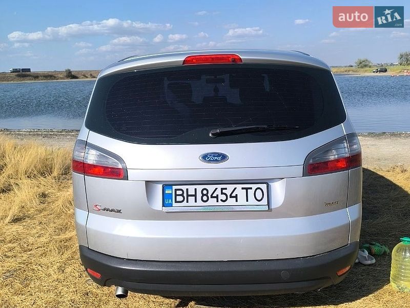 Минивэн Ford S-Max 2006 в Южном фото 5 Минивэн Ford S-Max 2006 в Южном