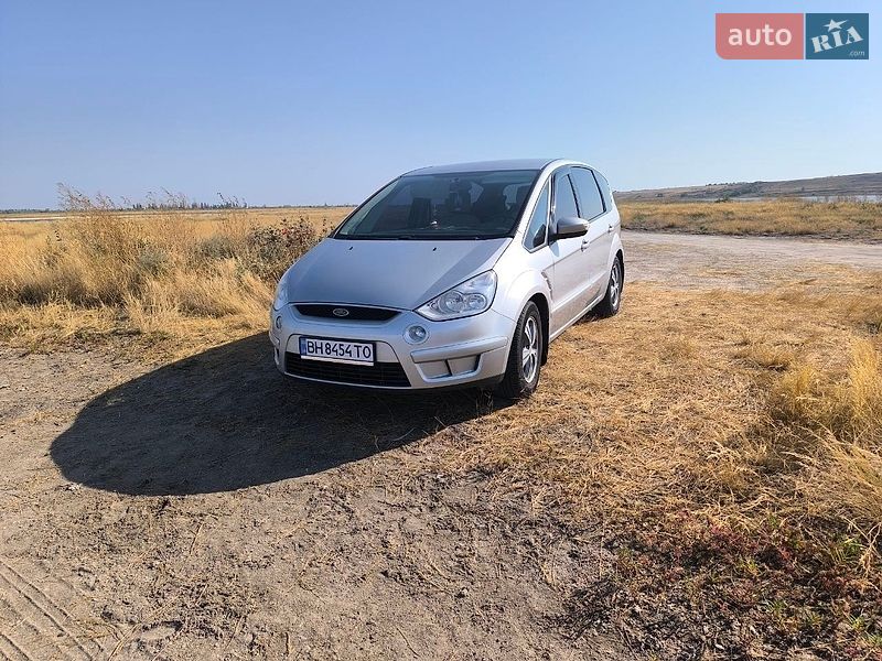 Минивэн Ford S-Max 2006 в Южном фото 3 Минивэн Ford S-Max 2006 в Южном