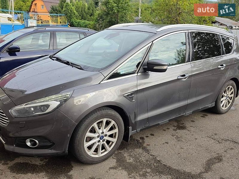 Минивэн Ford S-Max 2016 в Рахове
