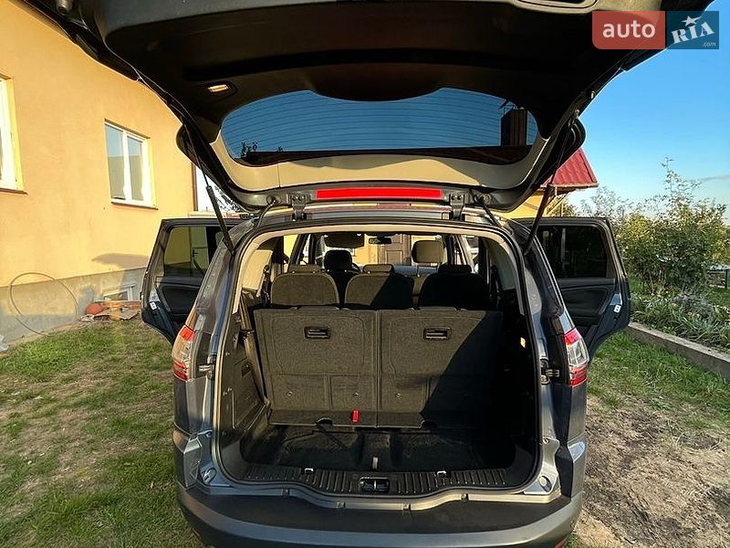 Минивэн Ford S-Max 2011 в Луцке