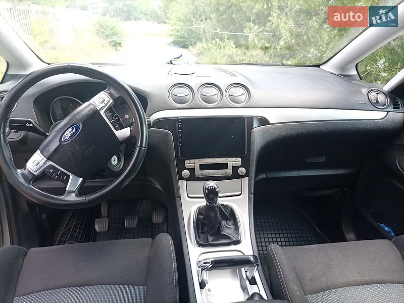 Ford S-Max 2010