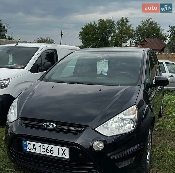 Ford S-Max 2011