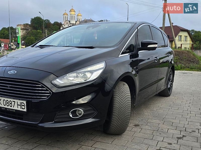 Мінівен Ford S-Max 2015 в Острозі фото Мінівен Ford S-Max 2015 в Острозі