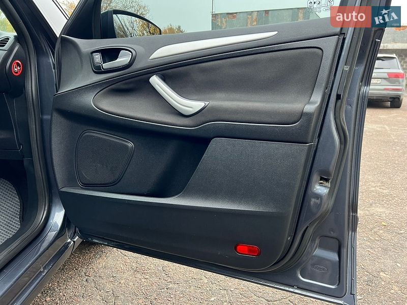 Мінівен Ford S-Max 2009 в Рівному