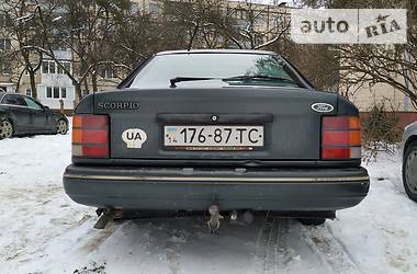 Хэтчбек Ford Scorpio 1990 в Львове