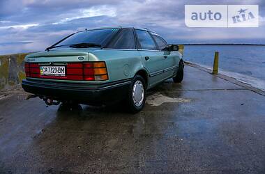 Хэтчбек Ford Scorpio 1987 в Вышгороде