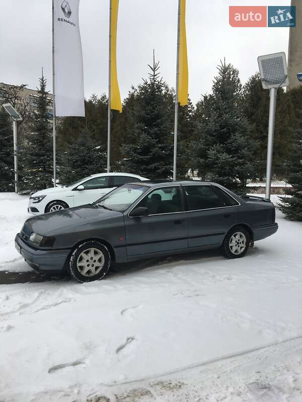 Седан Ford Scorpio 1990 в Львові