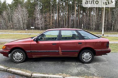 Хэтчбек Ford Scorpio 1988 в Киеве