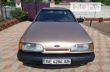 Лифтбек Ford Scorpio 1990 в Николаеве