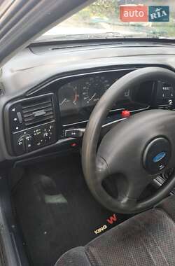 Хетчбек Ford Scorpio 1992 в 