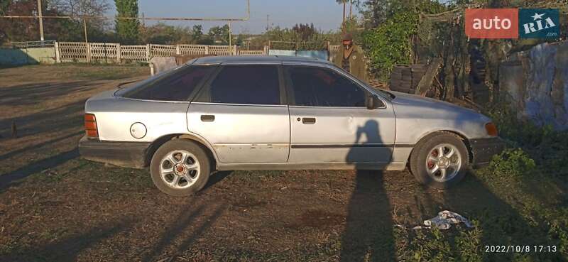 Седан Ford Scorpio 1986 в Одесі