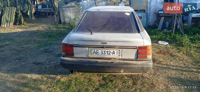 Ford Scorpio 1986