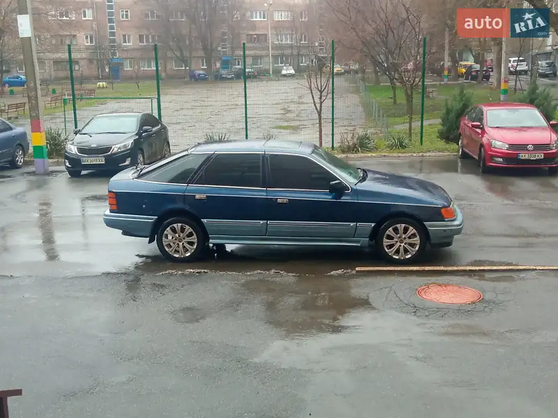 Лифтбек Ford Scorpio 1987 в 
