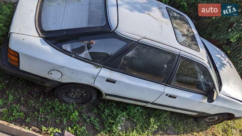 Седан Ford Scorpio 1986 в Иванкове