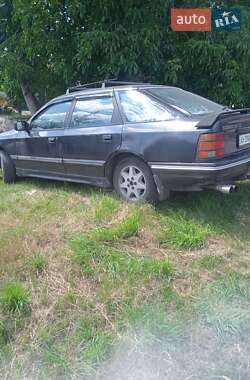 Ліфтбек Ford Scorpio 1988 в 