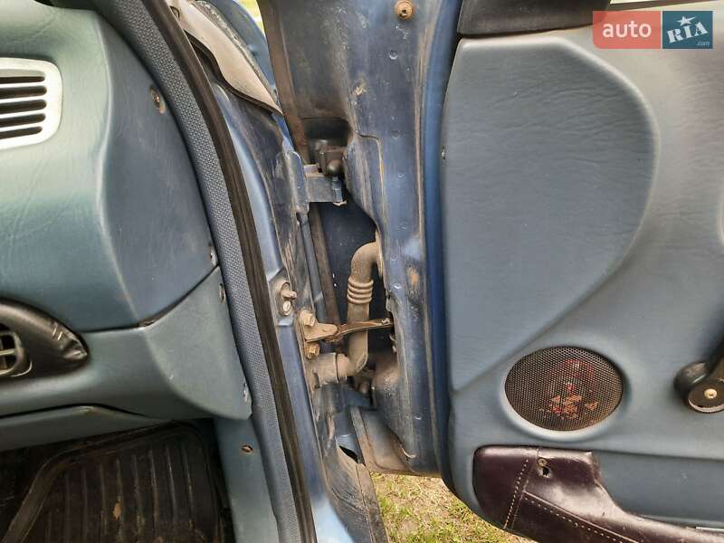 Лифтбек Ford Scorpio 1988 в Миргороде