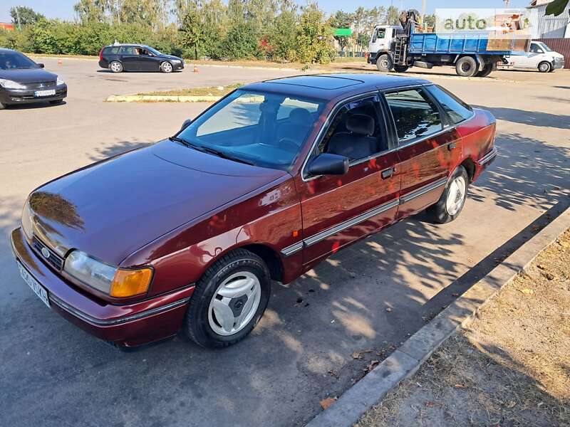 Седан Ford Scorpio 1990 в Бучі